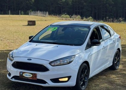 Ford Focus Sedan