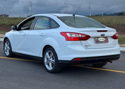 Ford Focus Sedan