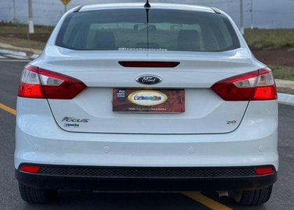 Ford Focus Sedan