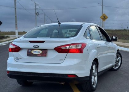 Ford Focus Sedan