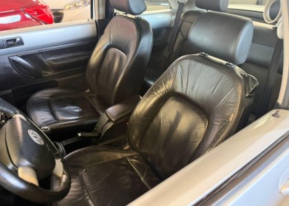 Volkswagen New Beetle