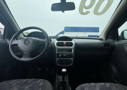 Chevrolet Corsa Hatch