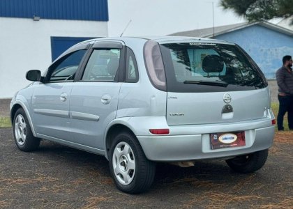 Chevrolet Corsa Hatch