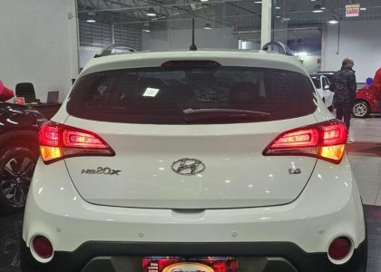 Hyundai HB20X