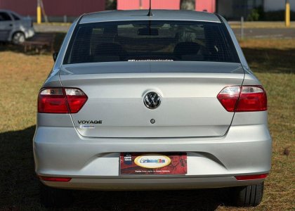 Volkswagen Voyage