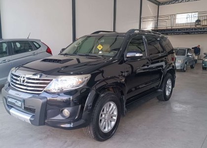 Toyota Hilux SW 4