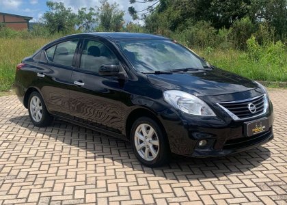 Nissan Versa