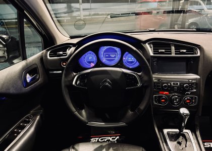 Citroen C4 Lounge