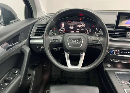 Audi Audi Q5