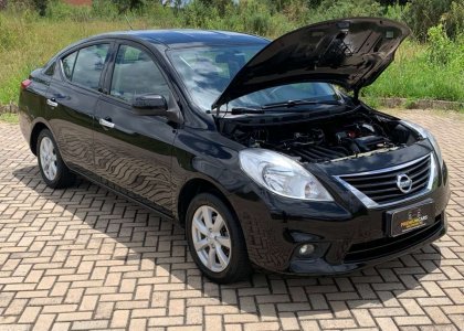 Nissan Versa