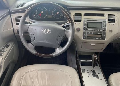 Hyundai Azera