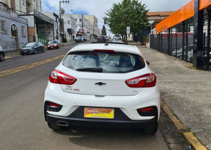 Chevrolet Cruze Sport 6 