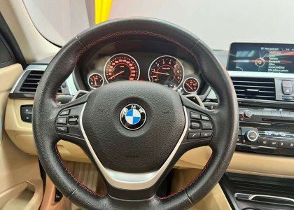 BMW BMW 328i