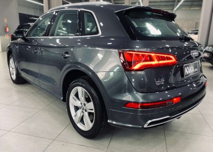 Audi Audi Q5