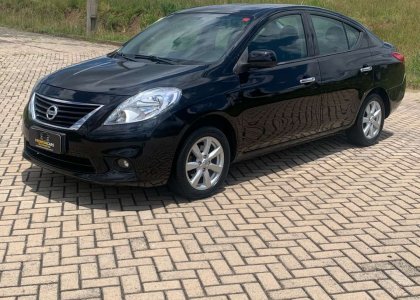 Nissan Versa