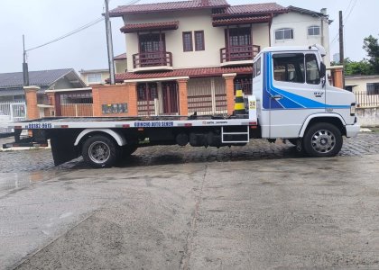 Mercedes Benz MB 912