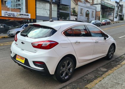 Chevrolet Cruze Sport 6 