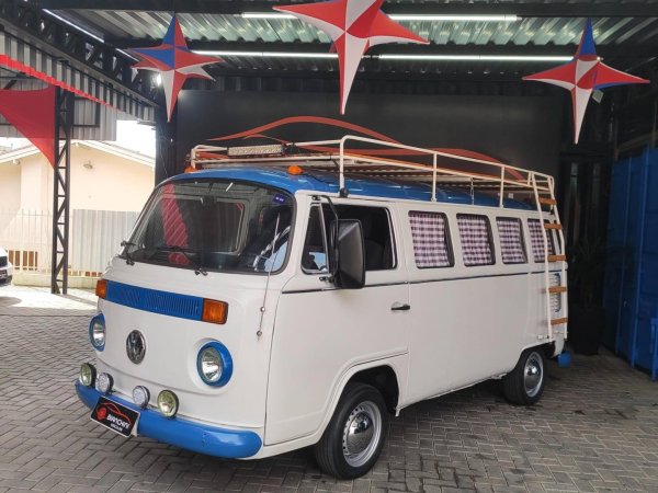 VOLKSWAGEN KOMBI1.6 STD 8V GASOLINA 3P MANUAL