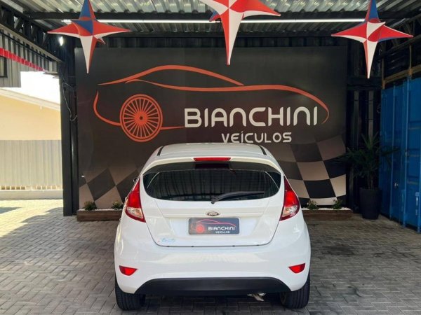 FORD FIESTA1.6 SE HATCH 16V FLEX 4P MANUAL