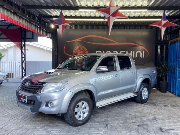 TOYOTA HILUX3.0 SRV 4X4 CD 16V TURBO INTERCOOLER DIESEL 4P AUTOMÁTICO
