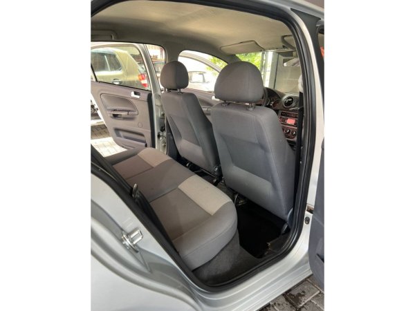 VOLKSWAGEN VOYAGE1.6 MI TREND 8V FLEX 4P MANUAL