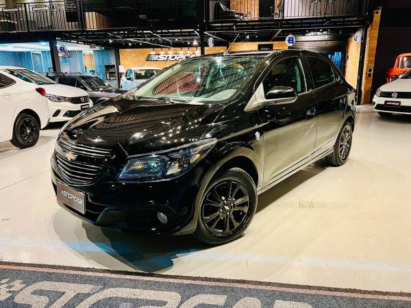 GM - Chevrolet ONIX HATCH SELEÇÃO 1.0 8V Flex 5p Mec. 2015 Flex