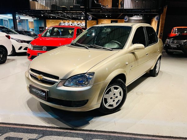 GM - Chevrolet Classic Life/LS 1.0 VHC FlexP. 4p 2012 Flex