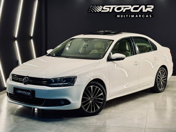 VW - VolksWagen JETTA Highline 2.0 TSI 16V 4p Tiptronic 2013 Gasolina