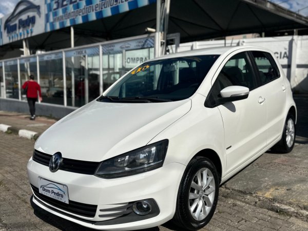 VW - VolksWagen Fox Comfortline 1.0 Flex 12V 5p 2016 Flex