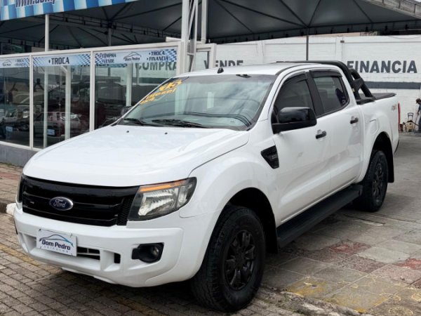 Ford Ranger XLS 3.2 20V 4x4 CD Diesel Mec. 2015 Diesel