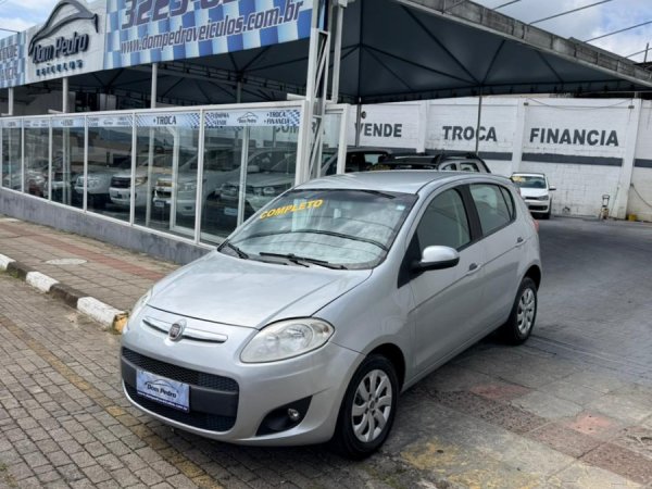 Fiat Palio ATTRA./ITÁLIA 1.4 EVO F.Flex 8V 5p 2013 Flex