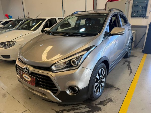Hyundai HB20X